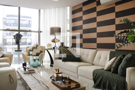 Sala de apartamento à venda com 3 quartos, 202m² em Cambuí, Campinas