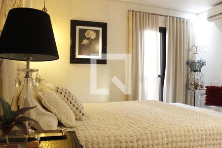 Suíte de apartamento à venda com 3 quartos, 202m² em Cambuí, Campinas