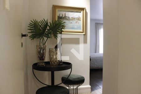 Suíte de apartamento à venda com 3 quartos, 202m² em Cambuí, Campinas