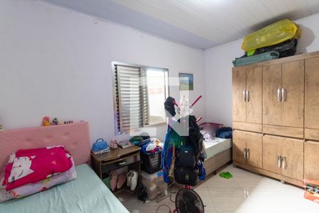 Casa à venda com 100m², 4 quartos e 2 vagasQuarto 2