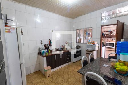 Casa à venda com 100m², 4 quartos e 2 vagasCozinha