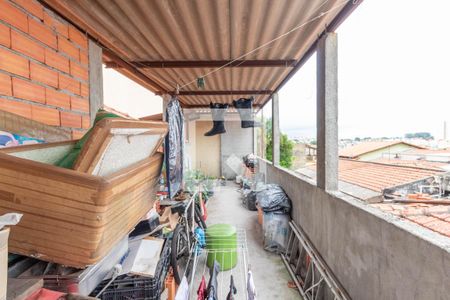 Casa à venda com 100m², 4 quartos e 2 vagasQuintal