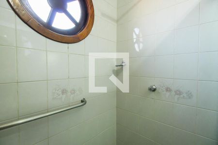 Casa para alugar com 206m², 4 quartos e 5 vagas Casa para alugar com 206m², 4 quartos e 5 vagasBanheiro
