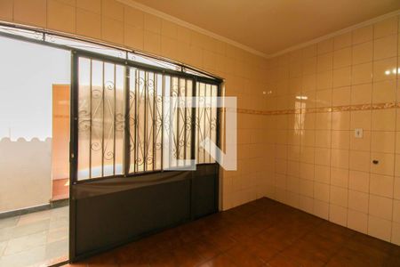 Casa para alugar com 206m², 4 quartos e 5 vagas Casa para alugar com 206m², 4 quartos e 5 vagasÁrea de Serviço