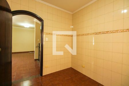 Casa para alugar com 206m², 4 quartos e 5 vagas Casa para alugar com 206m², 4 quartos e 5 vagasCozinha