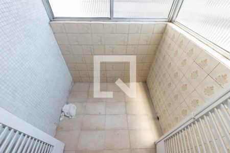 Apartamento para alugar com 100m², 2 quartos e sem vagasacada