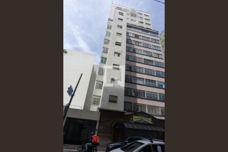 Apartamento para alugar com 100m², 2 quartos e sem vagaFachada