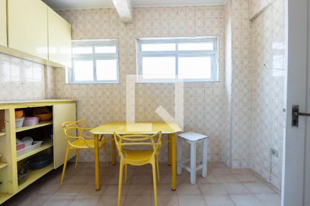 Apartamento para alugar com 100m², 2 quartos e sem vagaCozinha