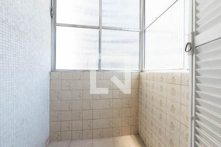 Apartamento para alugar com 100m², 2 quartos e sem vagasacada
