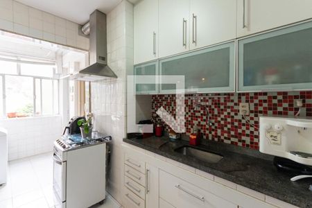 Apartamento à venda com 78m², 2 quartos e 1 vagaCozinha