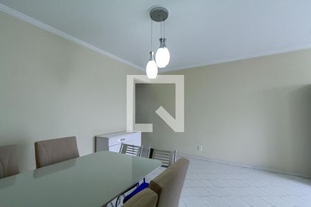 Apartamento para alugar com 115m², 3 quartos e 1 vaga Apartamento para alugar com 115m², 3 quartos e 1 vagaSala de Jantar