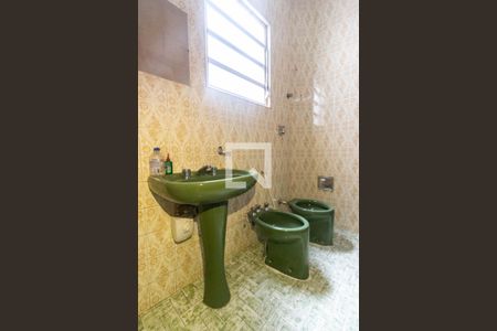 Casa à venda com 175m², 3 quartos e sem vagaBanheiro