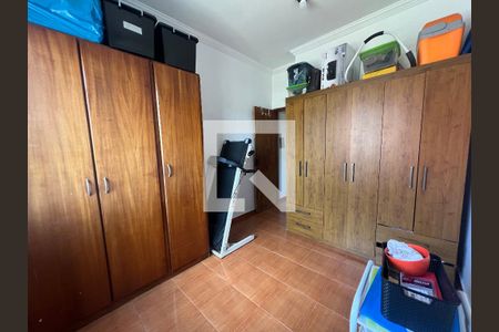 Casa à venda com 380m², 3 quartos e 2 vagasQuarto 2