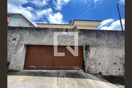 Casa à venda com 380m², 3 quartos e 2 vagasFachada 