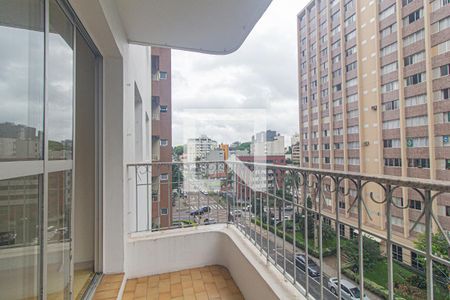 Sacada de apartamento para alugar com 2 quartos, 103m² em Bigorrilho, Curitiba