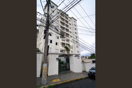 Apartamento para alugar com 98m², 3 quartos e 1 vaga Apartamento para alugar com 98m², 3 quartos e 1 vagaFachada