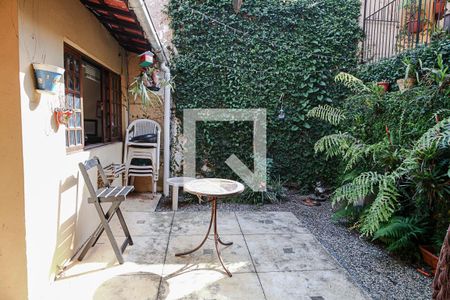 Casa à venda com 230m², 3 quartos e 2 vagasJardim