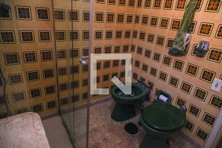 Casa à venda com 230m², 3 quartos e 2 vagasBanheiro da Suíte 3