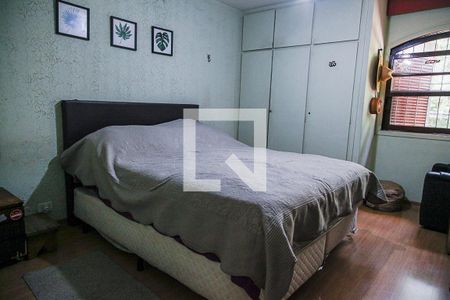 Casa à venda com 230m², 3 quartos e 2 vagasSuíte 2