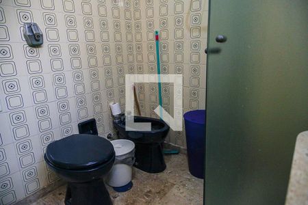 Casa à venda com 230m², 3 quartos e 2 vagasBanheiro da Suíte 2