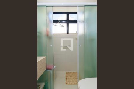 Apartamento à venda com 160m², 3 quartos e 2 vagasSuíte - Banheiro