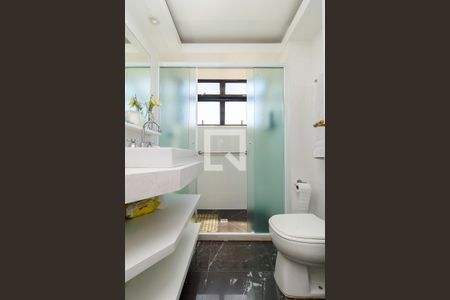 Apartamento à venda com 160m², 3 quartos e 2 vagasBanheiro 2