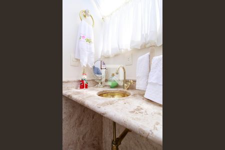 Apartamento à venda com 160m², 3 quartos e 2 vagasLavabo