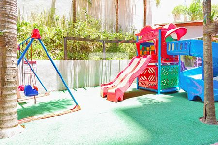 Apartamento à venda com 47m², 2 quartos e 1 vagaÁrea comum - Playground