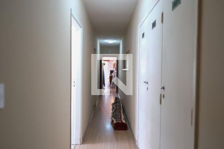 Apartamento para alugar com 220m², 3 quartos e 2 vagasCorredor