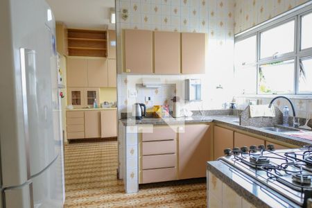 Apartamento para alugar com 220m², 3 quartos e 2 vagasCozinha