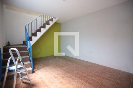 Sala de casa para alugar com 2 quartos, 100m² em Vila Amorim, Suzano