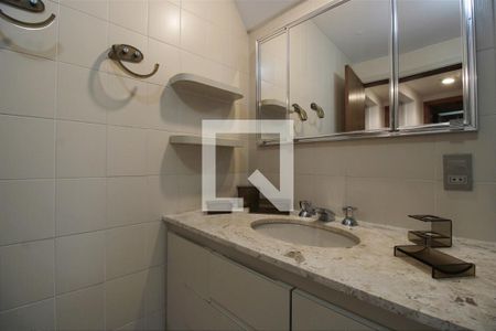 Apartamento para alugar com 150m², 3 quartos e 1 vagaBanheiro da Suíte