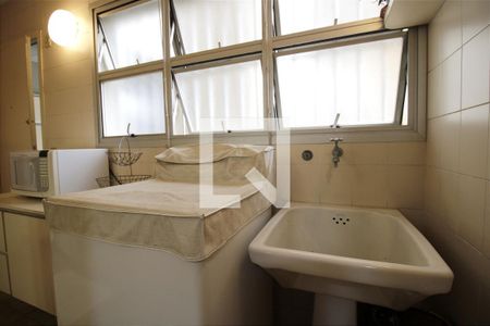 Apartamento para alugar com 150m², 3 quartos e 1 vagaÁrea de Serviço