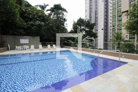 Apartamento para alugar com 150m², 3 quartos e 1 vagaÁrea comum - Piscina