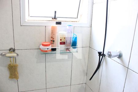 Casa à venda com 199m², 3 quartos e 3 vagasBanheiro 2