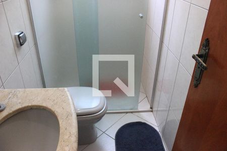 Casa à venda com 199m², 3 quartos e 3 vagasBanheiro 3