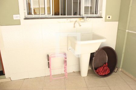 Casa à venda com 199m², 3 quartos e 3 vagasLavanderia