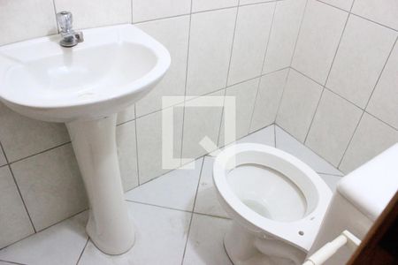 Casa à venda com 199m², 3 quartos e 3 vagasBanheiro da edícula 