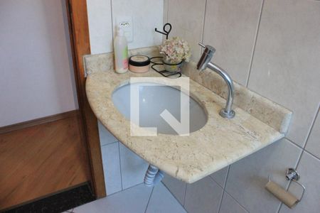 Casa à venda com 199m², 3 quartos e 3 vagasBanheiro 3