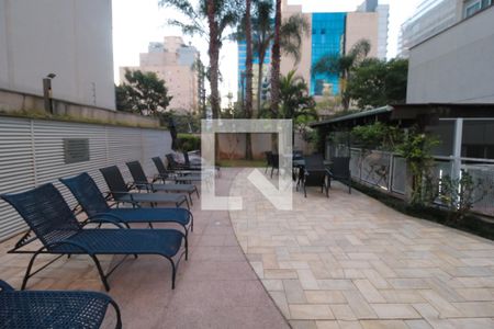 Apartamento para alugar com 75m², 1 quarto e 1 vaga Apartamento para alugar com 75m², 1 quarto e 1 vagaÁrea comum - Piscina