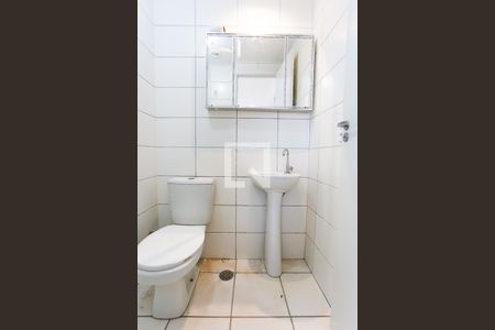 Apartamento à venda com 42m², 2 quartos e sem vaga Apartamento à venda com 42m², 2 quartos e sem vagaBanheiro