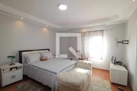 Casa para alugar com 320m², 3 quartos e 3 vagasQuarto 2 - Suíte