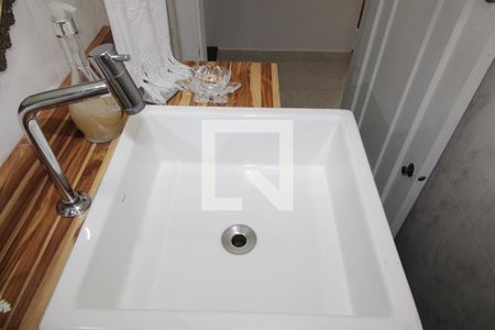 Casa para alugar com 320m², 3 quartos e 3 vagasLavabo