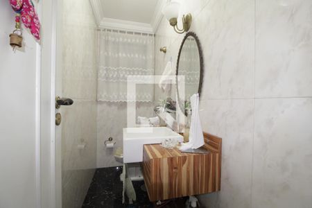 Casa para alugar com 320m², 3 quartos e 3 vagasLavabo