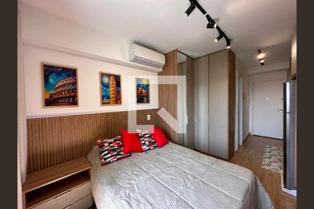 Quarto de kitnet/studio para alugar com 0 quarto, 23m² em Brooklin Paulista, São Paulo