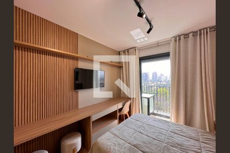 Quarto de kitnet/studio para alugar com 0 quarto, 23m² em Brooklin Paulista, São Paulo