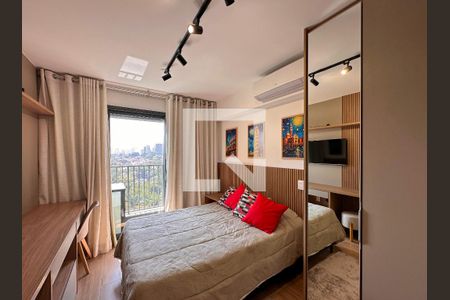 Quarto de kitnet/studio para alugar com 0 quarto, 23m² em Brooklin Paulista, São Paulo
