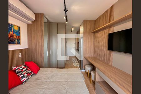 Quarto de kitnet/studio para alugar com 0 quarto, 23m² em Brooklin Paulista, São Paulo