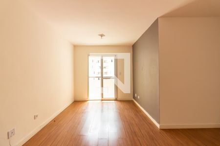 Sala  de apartamento à venda com 3 quartos, 87m² em Continental, Osasco
