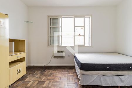 Dormitório de apartamento para alugar com 1 quarto, 52m² em Farroupilha, Porto Alegre